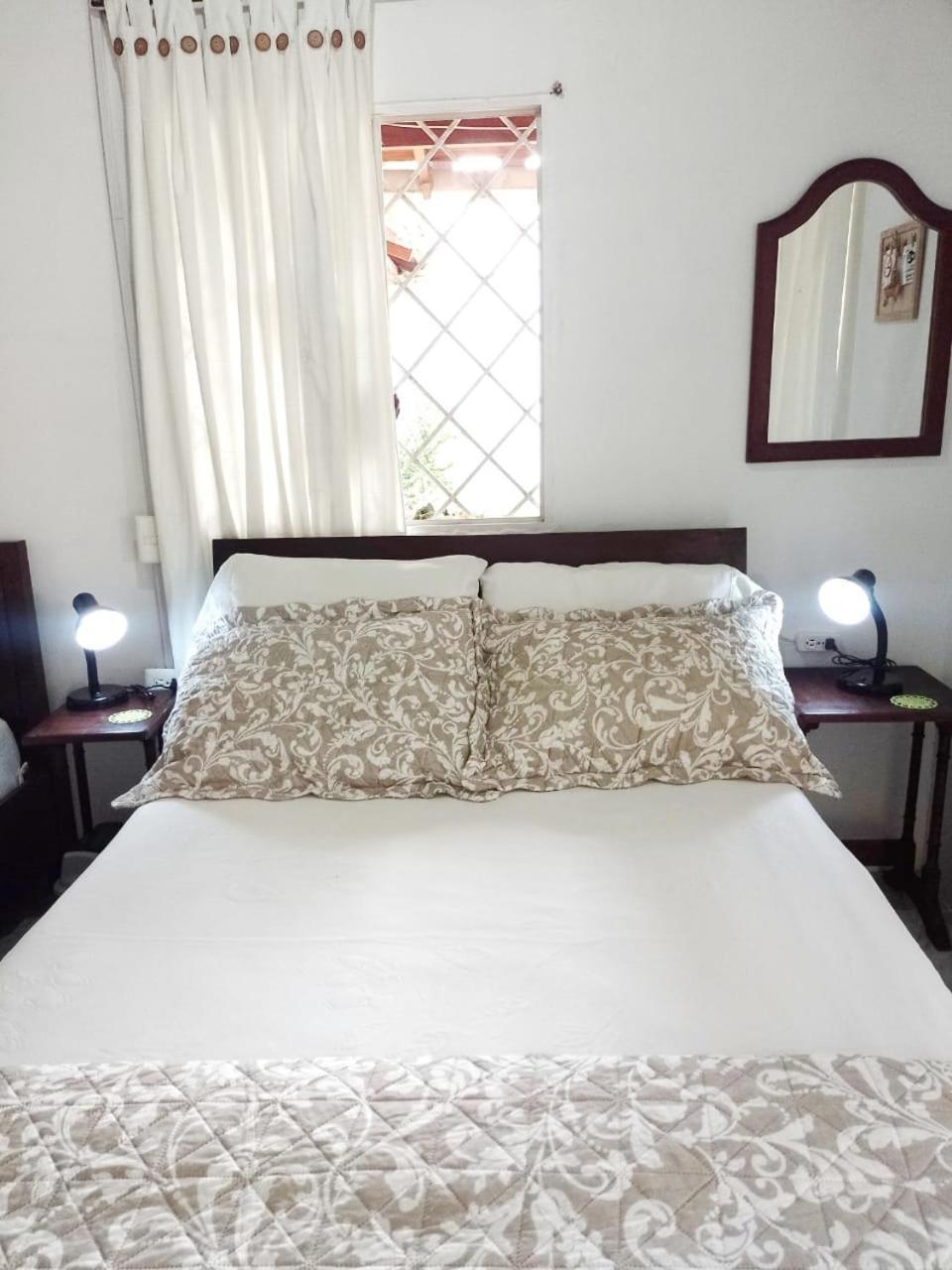 Hostal Corales Tolú المظهر الخارجي الصورة