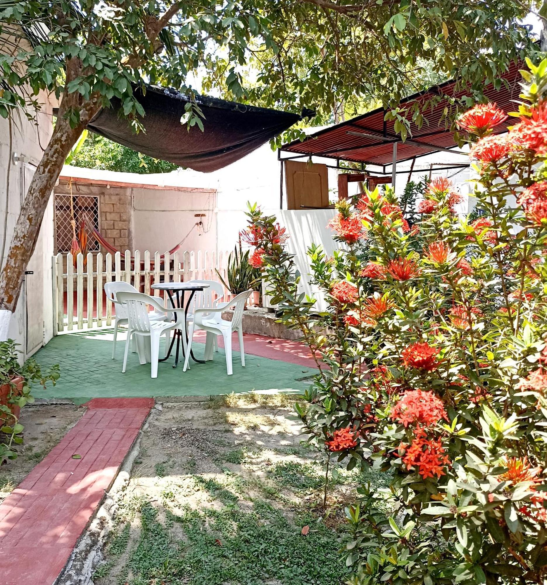 Hostal Corales Tolú المظهر الخارجي الصورة